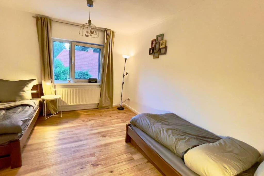 Apartment Fuer Familien Und Gruppen In Seenaehe Mit Garten *